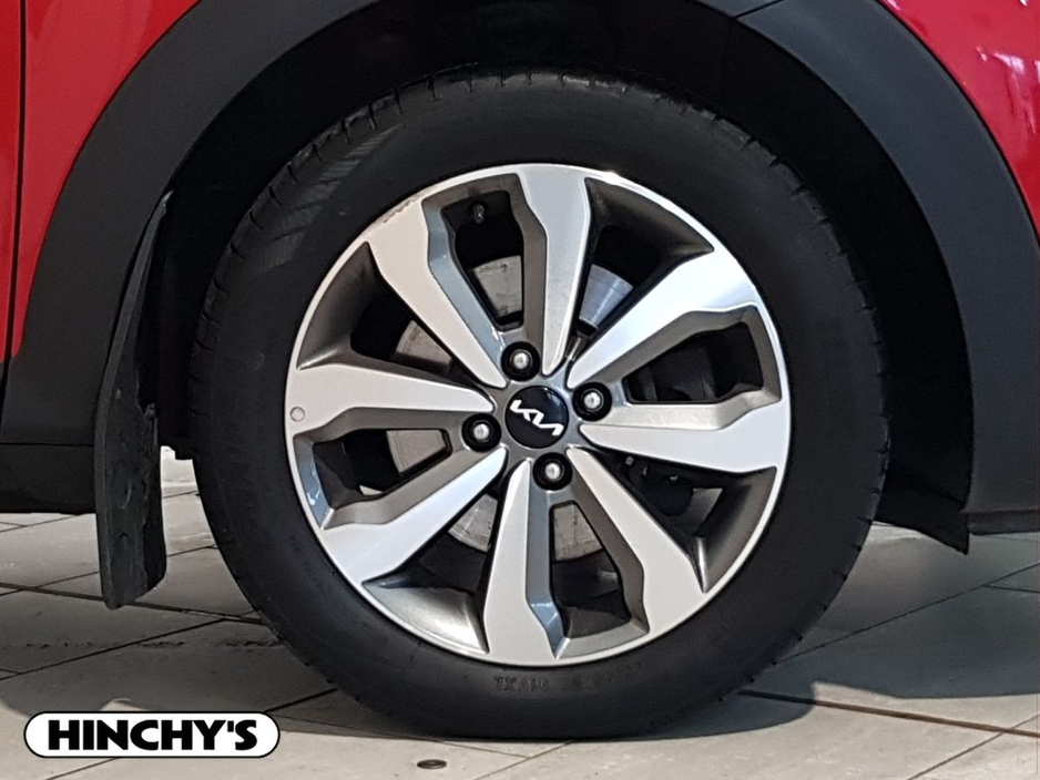 2022 Kia Stonic - image 8