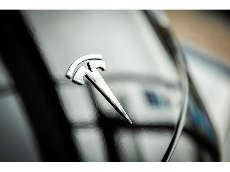 2022 Tesla Model Y - image 38