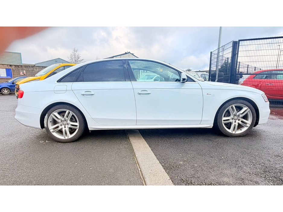 2014 Audi A4 2.0 TFSI 221BHP S TR. QU. S LINE AVANT €14,999