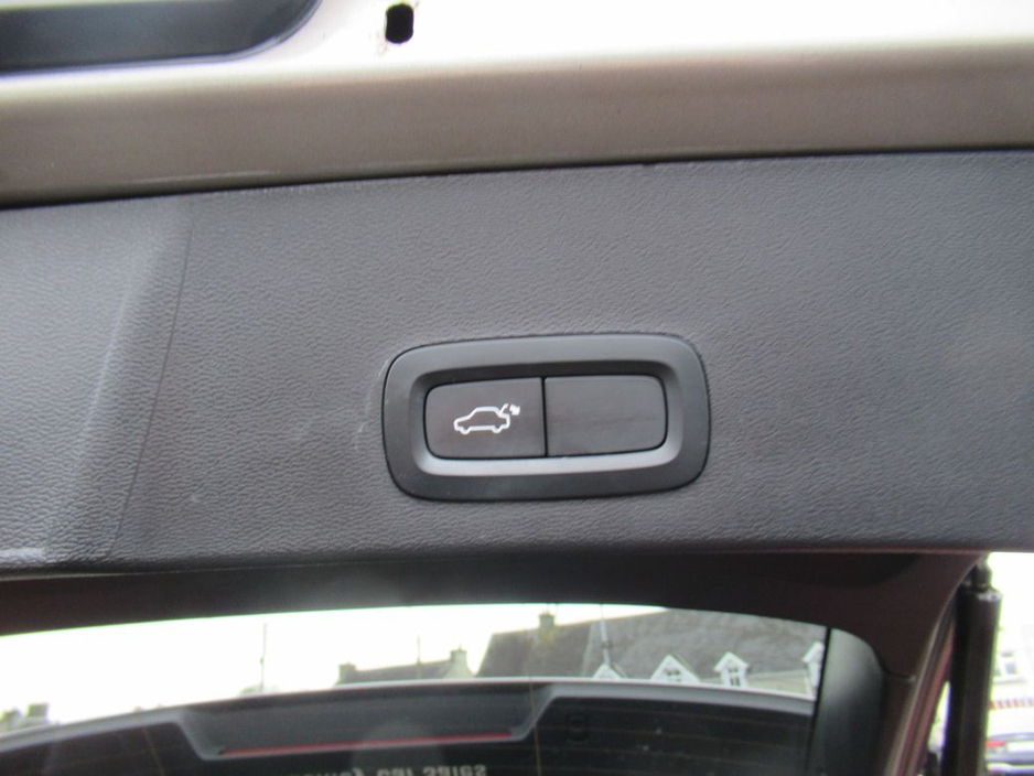 2020 Volvo XC40 1.5 T5 Inscrptn 262HP 5DR AUT €19,900