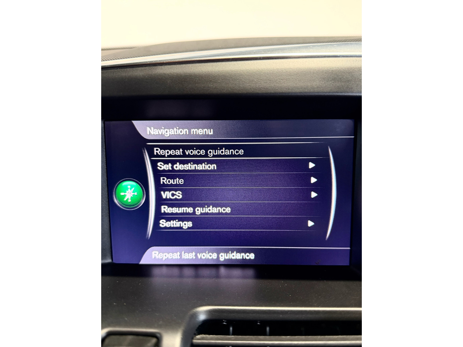 2017 Volvo XC60 - image 21