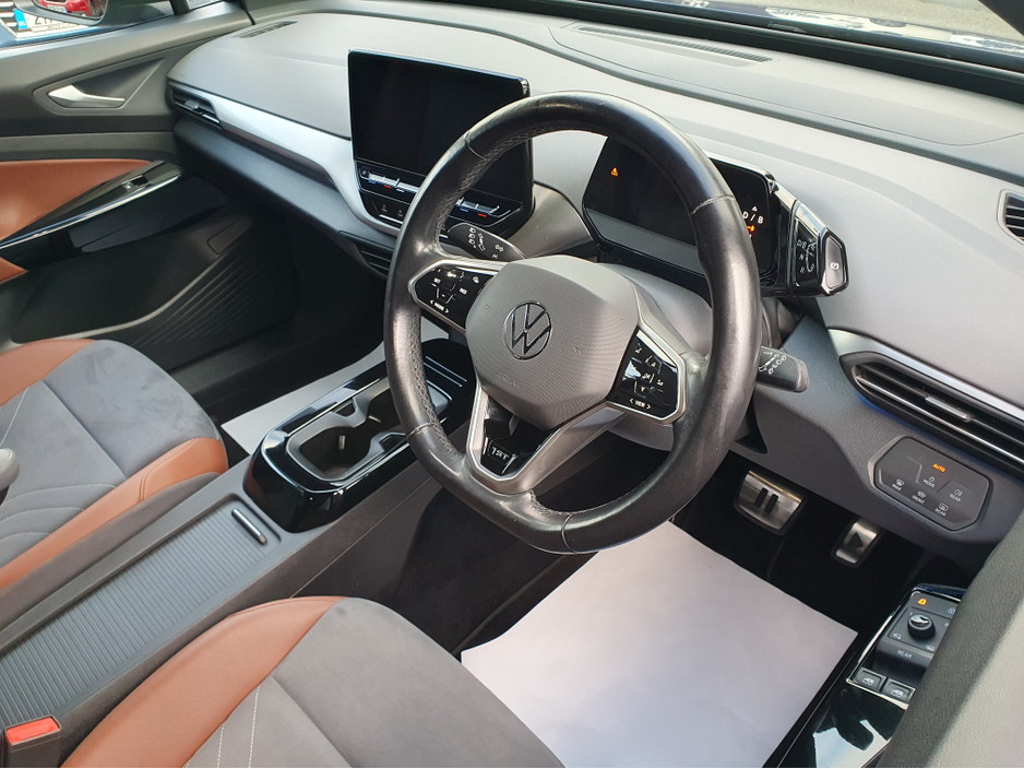 2021 Volkswagen ID.4 PRO PERFORMANCE FULLY ELECTRIC NCT 03/27 FINANCE AVAILABLE €90 PER WEEK HEATED STEERING WHEEL/ HEATED SEATS/ SAT NAV/ TOUCH SCREEN/ ANDROID AUTO/ APPLE CAR PLAY/ REVERSE CAMERA/ HISTORY CHECKED €19,900