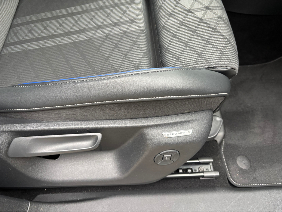 2025 Volkswagen Tiguan R-LINE ETSI S-A TSI DSG €49,900