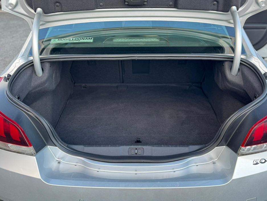 2015 Peugeot 508 - image 15