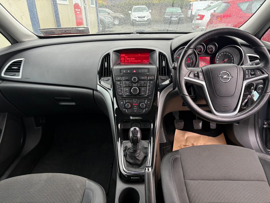 2015 Opel Astra 1.6 CDTI 110PS SE €6,950