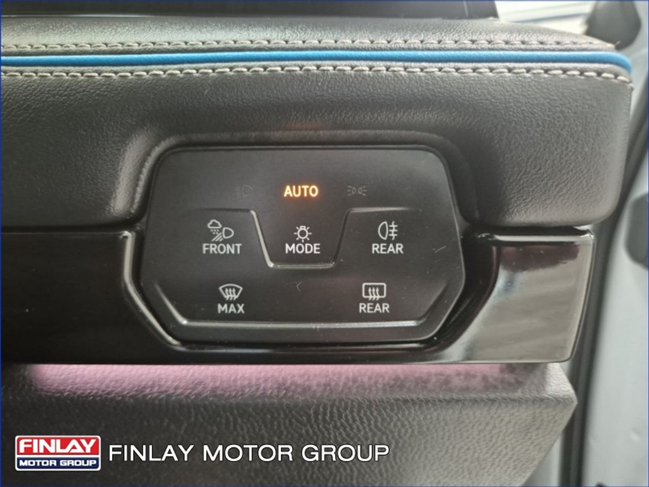 2024 Volkswagen ID.7 PRO 77kWh 286HP - Massage Seats, Half leather €39,995