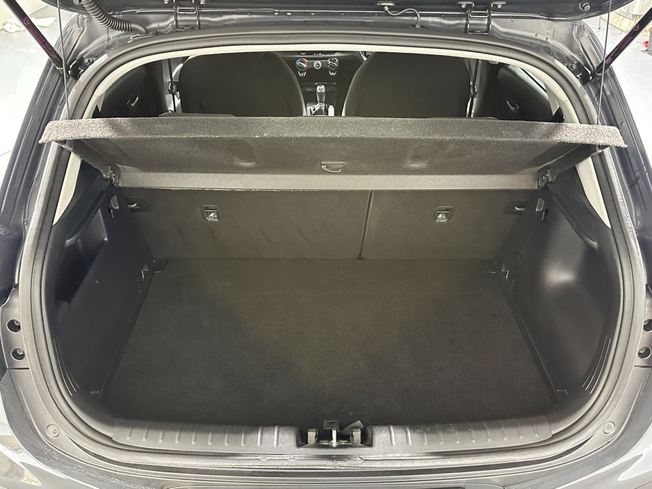 2022 Kia Stonic K2 1.0 Petrol €18,800