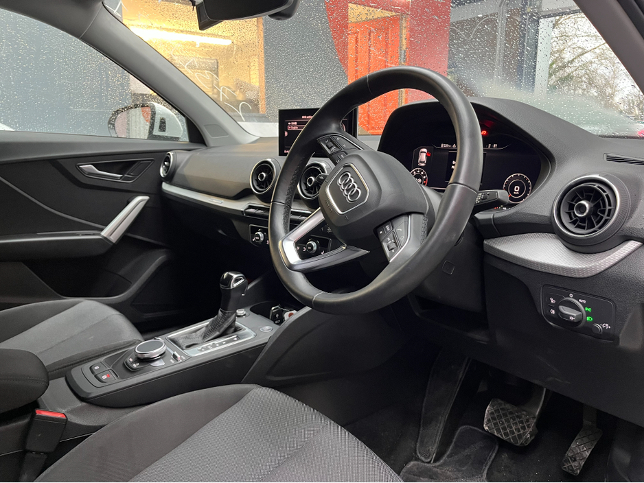 2021 Audi Q2 €27950 2021 AUDI Q2 35TFSI ADVANCE 1.5 / HEATED SEATS / CRUISE CONTROL / REVERSE CAMERA €27,950