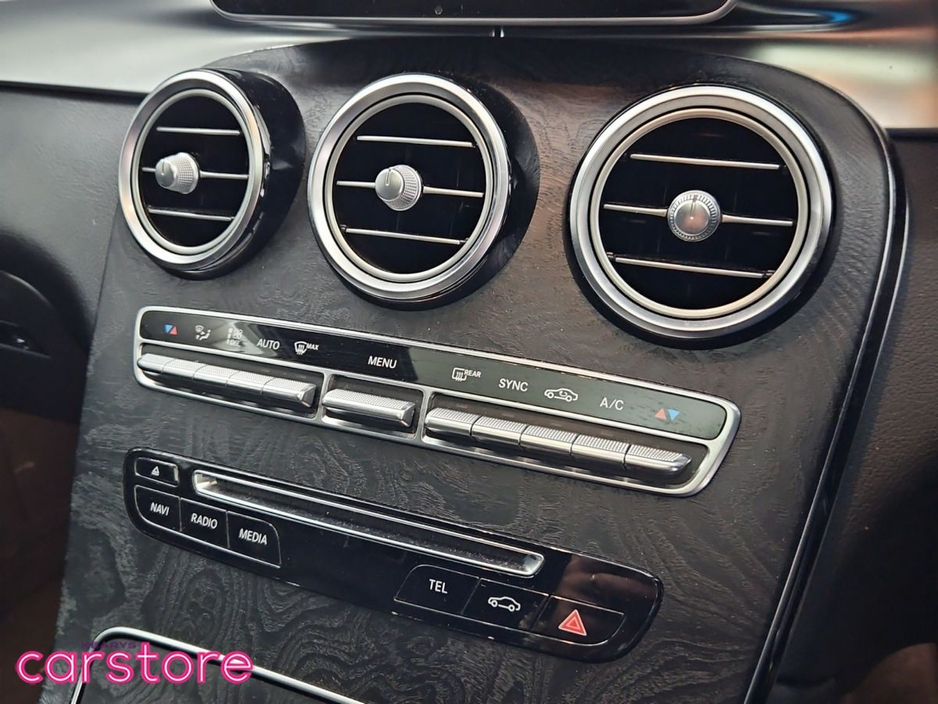 2017 Mercedes-Benz GLC Class - image 21