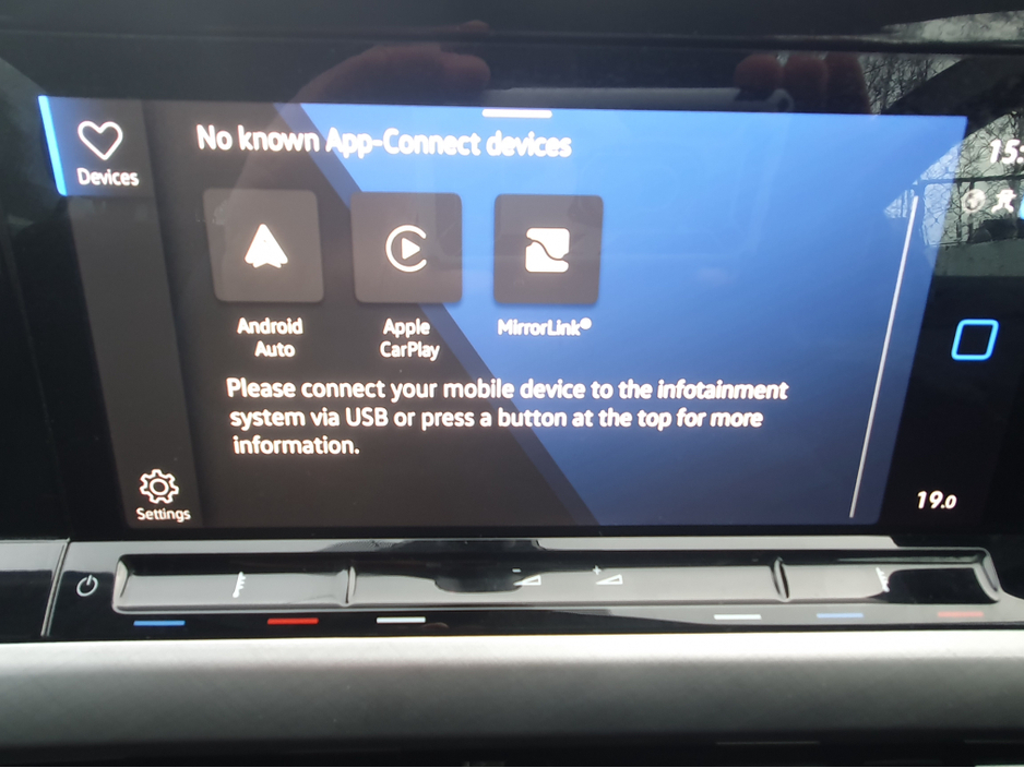 2023 Volkswagen Golf 1.0 eTSI MHE MHEV 110HP €24,995