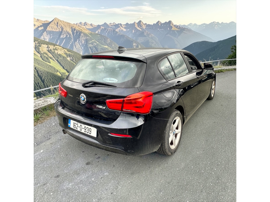 2016 BMW 1 Series - image 13