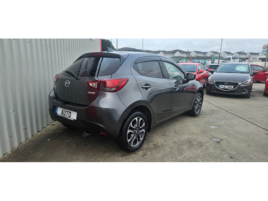 2019 Mazda Mazda2 - image 10