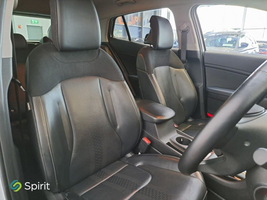 2024 Kia Sportage - image 18