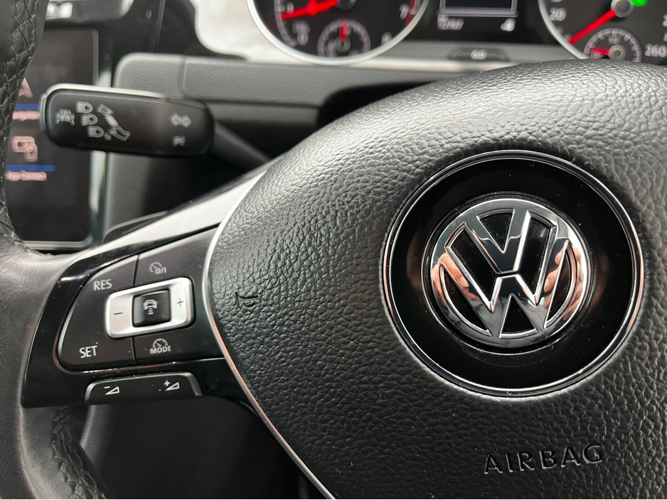 2018 Volkswagen Golf - image 22