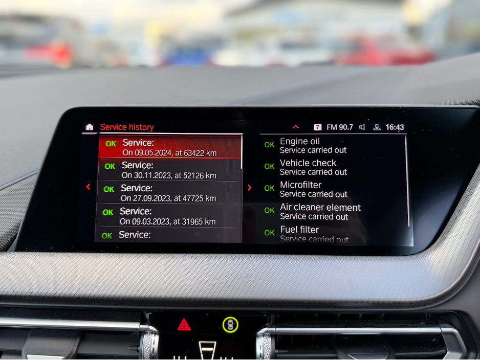 2021 BMW 1 Series - image 28