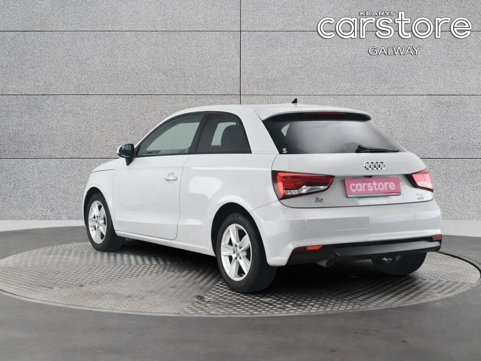 2017 Audi A1 - image 6
