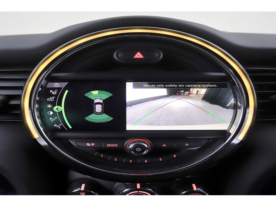 2020 MINI Hatch 1.5 AUTO 5DR *REVERSE CAM*PARK SENSORS* €22,890