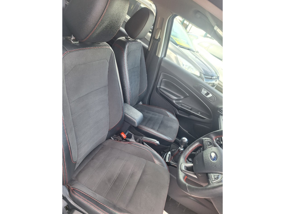 2020 Ford Ecosport - image 7