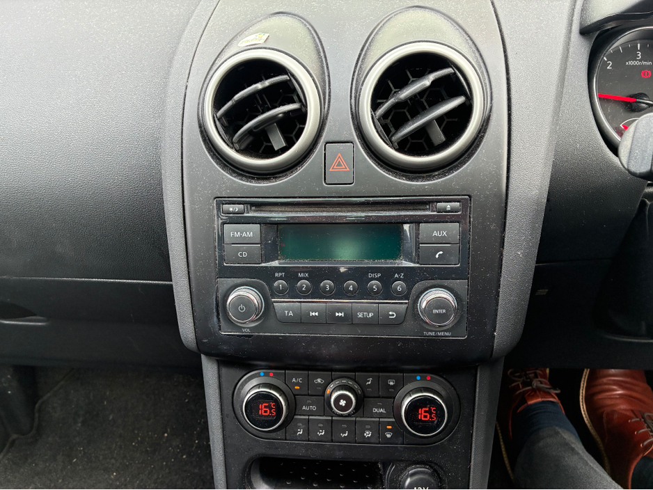 2011 Nissan Qashqai +2 - image 20