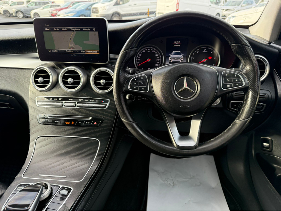 2018 Mercedes-Benz GLC Class - image 12