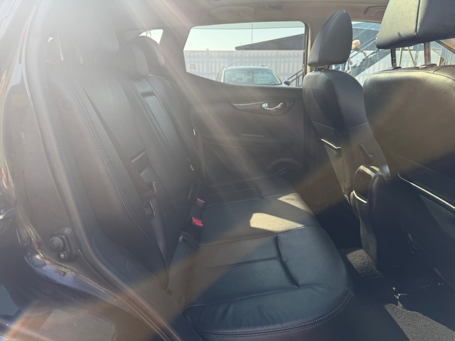 2017 Nissan Qashqai - image 19