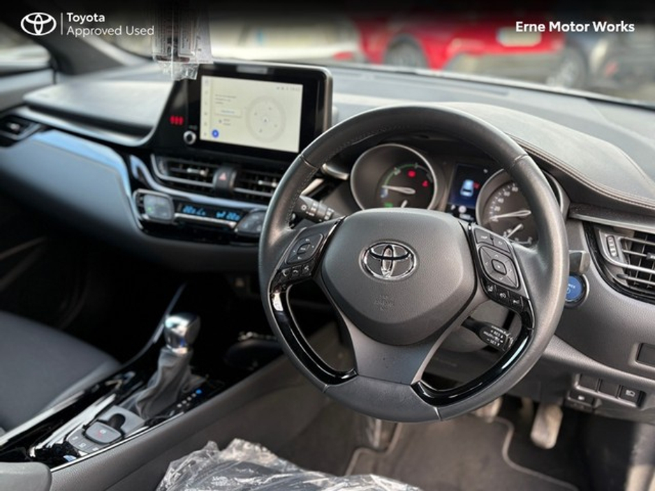 2023 Toyota C-HR C-HR HYBRID SPORT €30,450