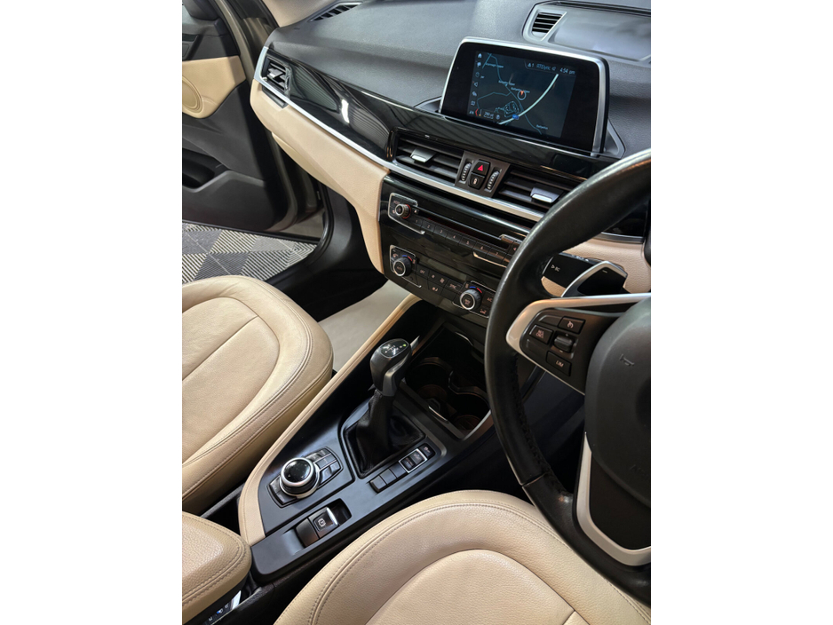 2018 BMW X1 - image 9