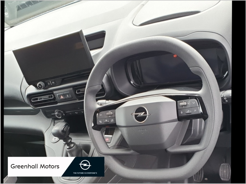 2026 Opel Combo 19 KOMF L1H1-1.5 100PS D €27,500