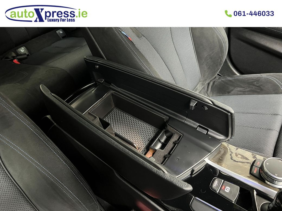 2018 BMW 5 Series - image 46