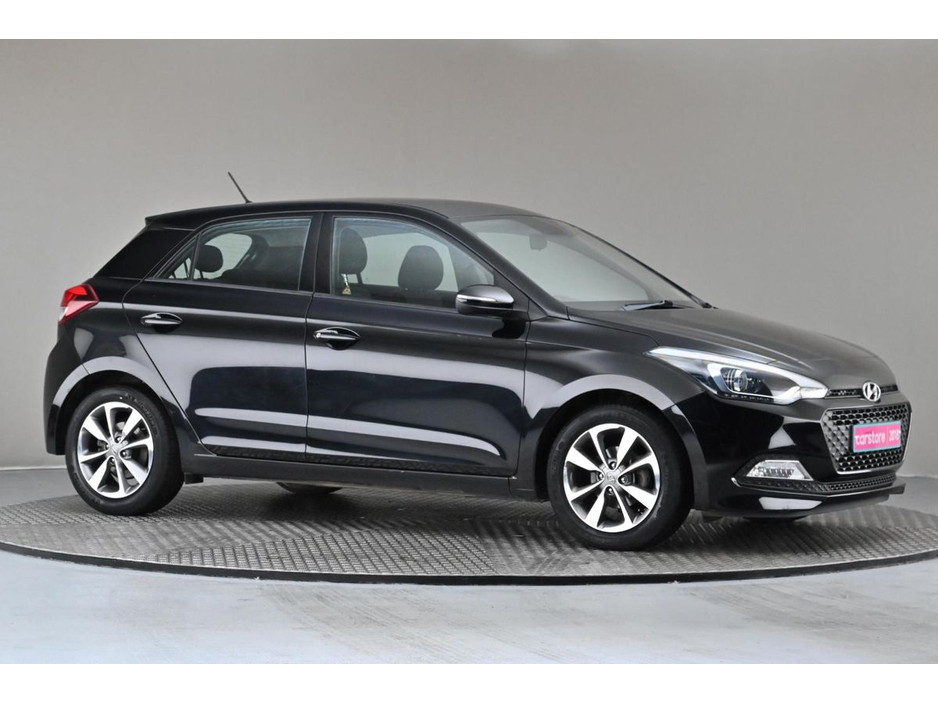 2018 Hyundai i20 - image 12