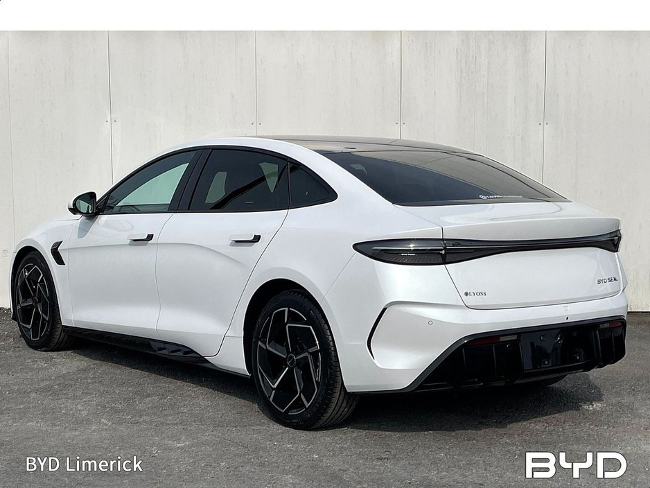 2026 BYD Seal "252 Delivery" Design 82.5kWh RWD - Reversing Camera - Panoramic Roof - Ambient Lighting - Climate Control - Heated Seats - Sat Nav - Keyless Start €49,380