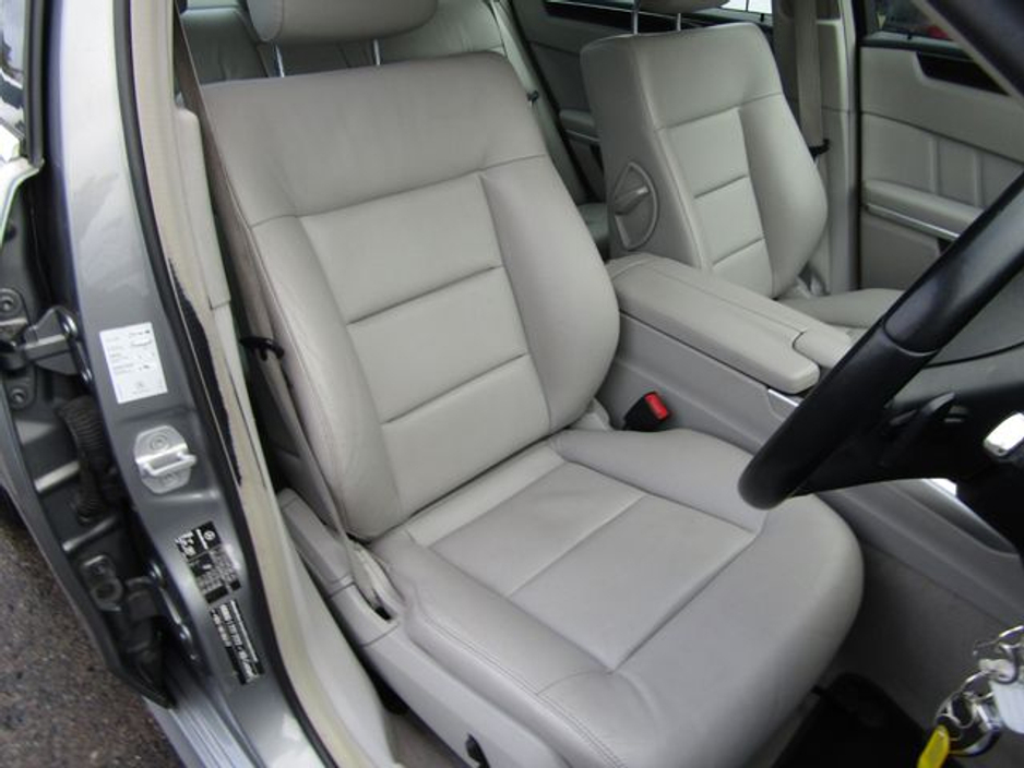 2013 Mercedes-Benz E Class E 200 CDI BE ECO 4DR Auto. LOW KLMS. €12,950