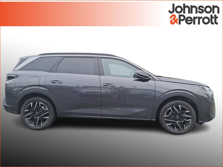 2025 Peugeot 5008 1.2 MHEV 145bhp E-DCS6 Allure €52,900