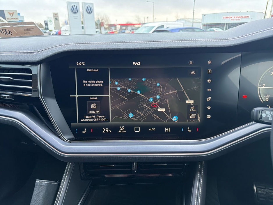 2026 Volkswagen Touareg Touareg R-Line Final Edition 231HP €113,980