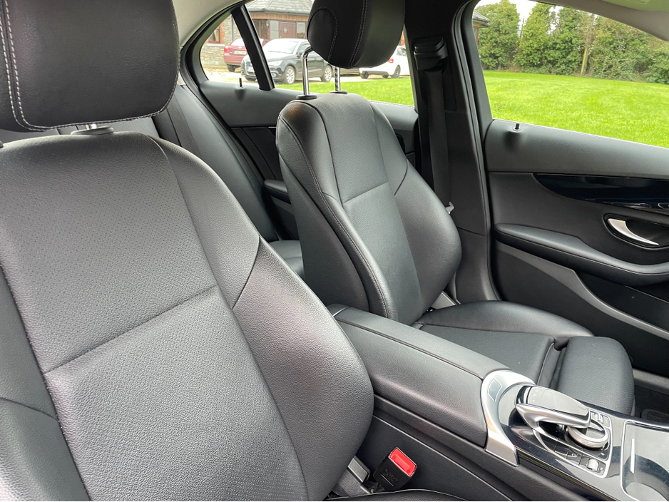 2016 Mercedes-Benz C Class - image 10