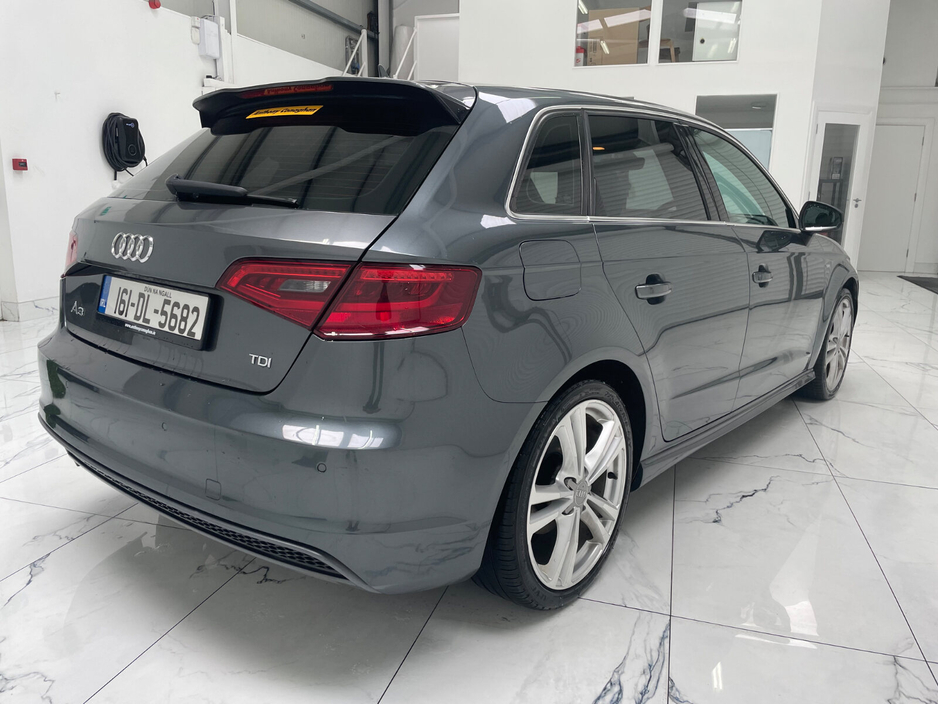 2016 Audi A3 - image 5