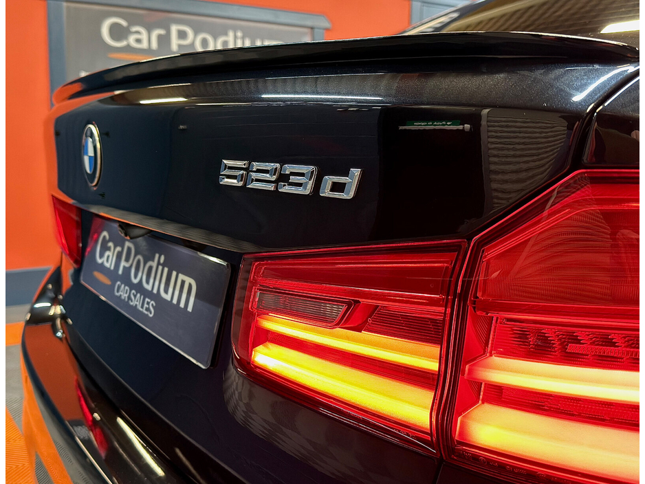 2017 BMW 5 Series 520d Luxury Auto €22,850