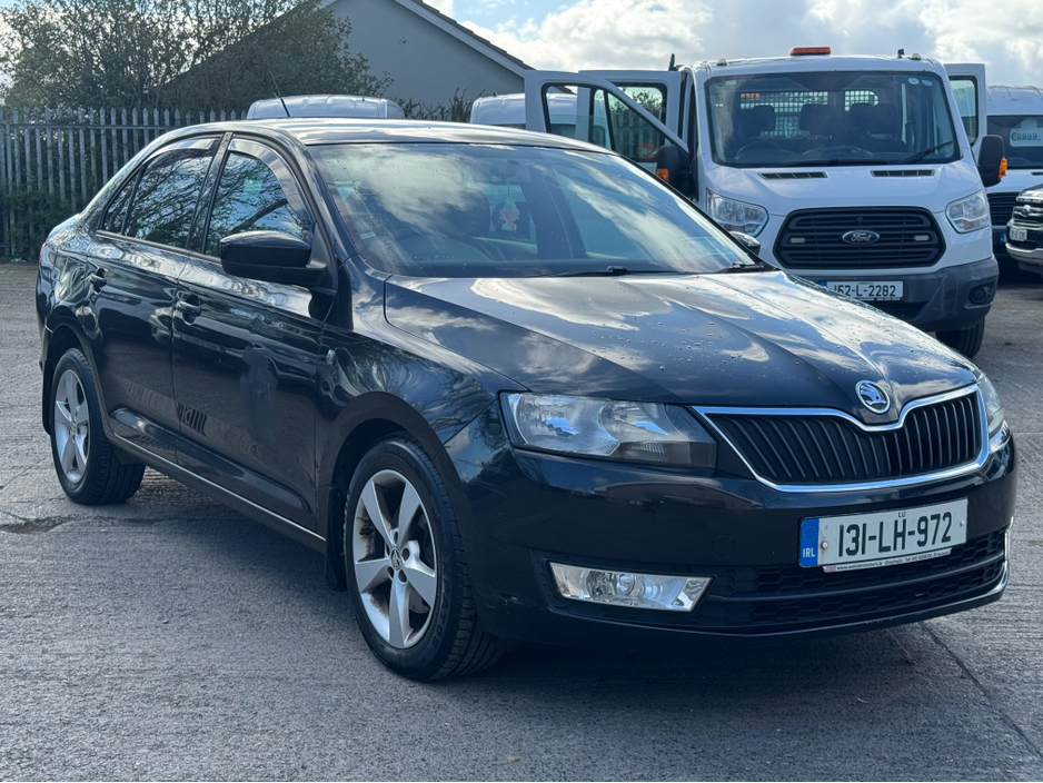 2013 Skoda Rapid - image 2