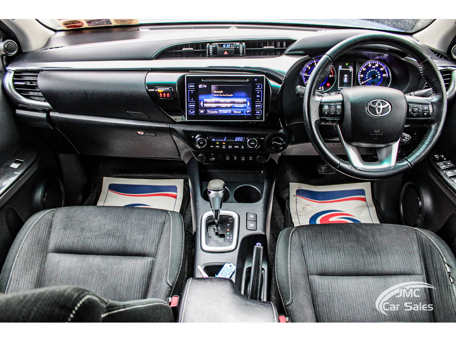 2019 Toyota Hilux - image 30