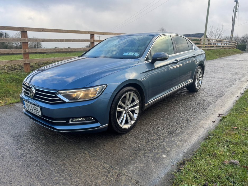 2015 Volkswagen Passat 2.0 TDI 190HP Highline €4,795
