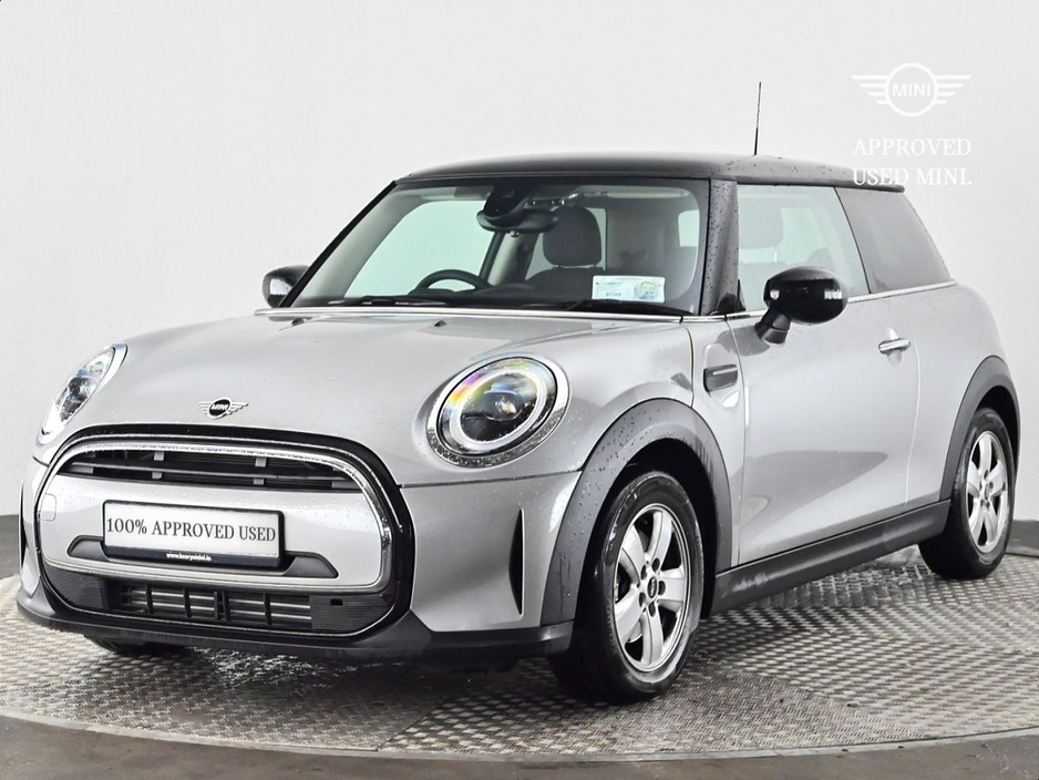 2024 MINI Hatch 3-Door Cooper Classic €29,900