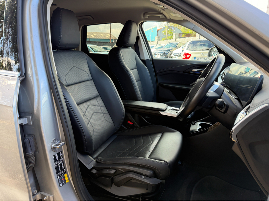 2023 BMW iX1 - image 14