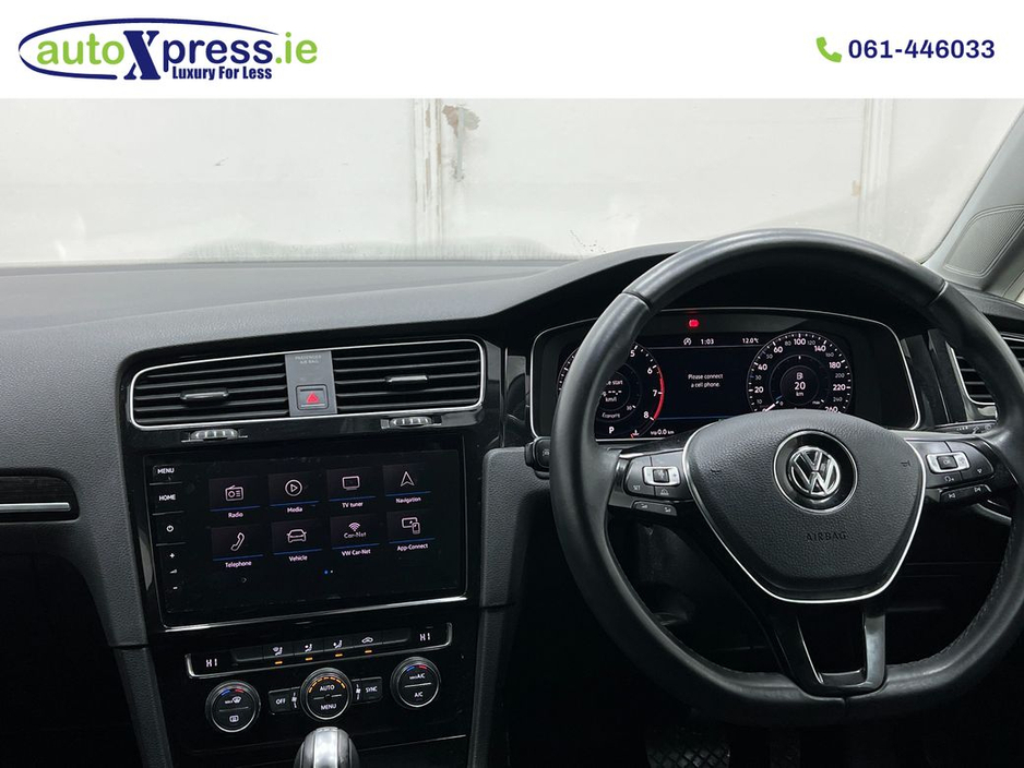 2017 Volkswagen Golf - image 14