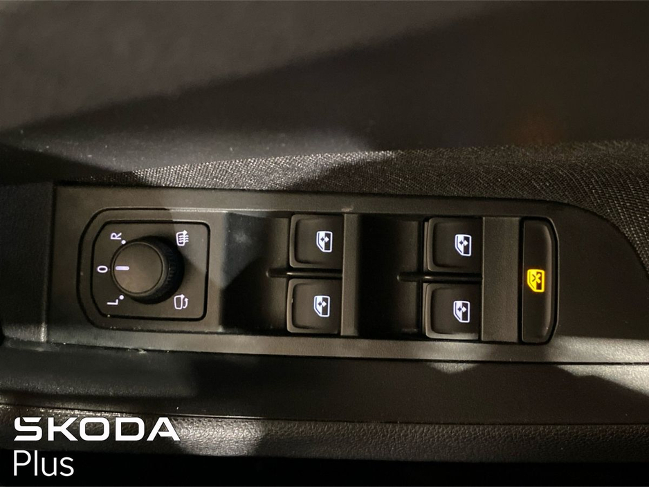 2023 Skoda Kamiq - image 22