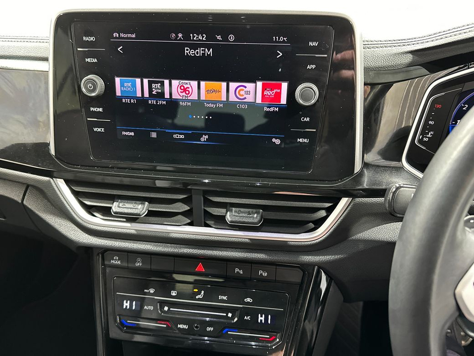2023 Volkswagen T-Roc R Line Automatic 1.5 Tsi €33,800