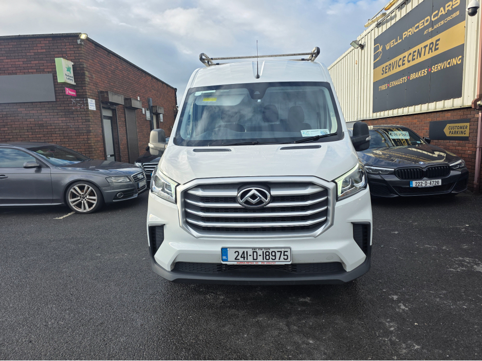 2024 Maxus Deliver 9 LH FWD E6E 2DR €18,292