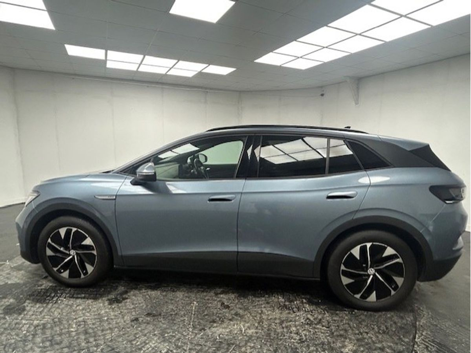 2022 Volkswagen ID.4 - image 5