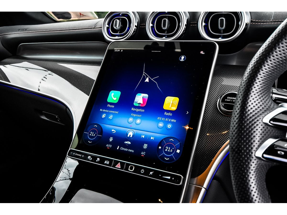 2025 Mercedes-Benz GLC Class - image 19