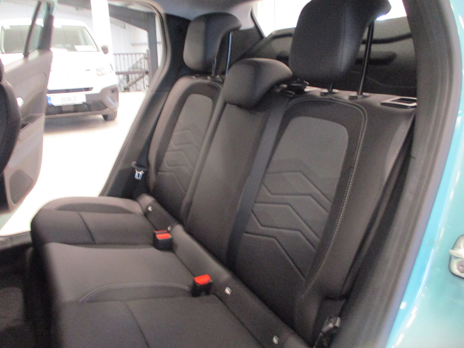 2025 Jeep Avenger AVENGER BEV 54KWH ALTITUDE 156HP €33,245