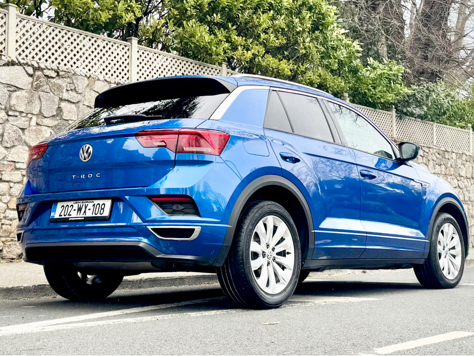 2020 Volkswagen T-Roc - image 5